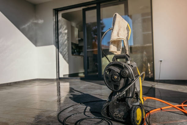 Best Sidewalk and Walkway Cleaning  in Loveland Park, OH